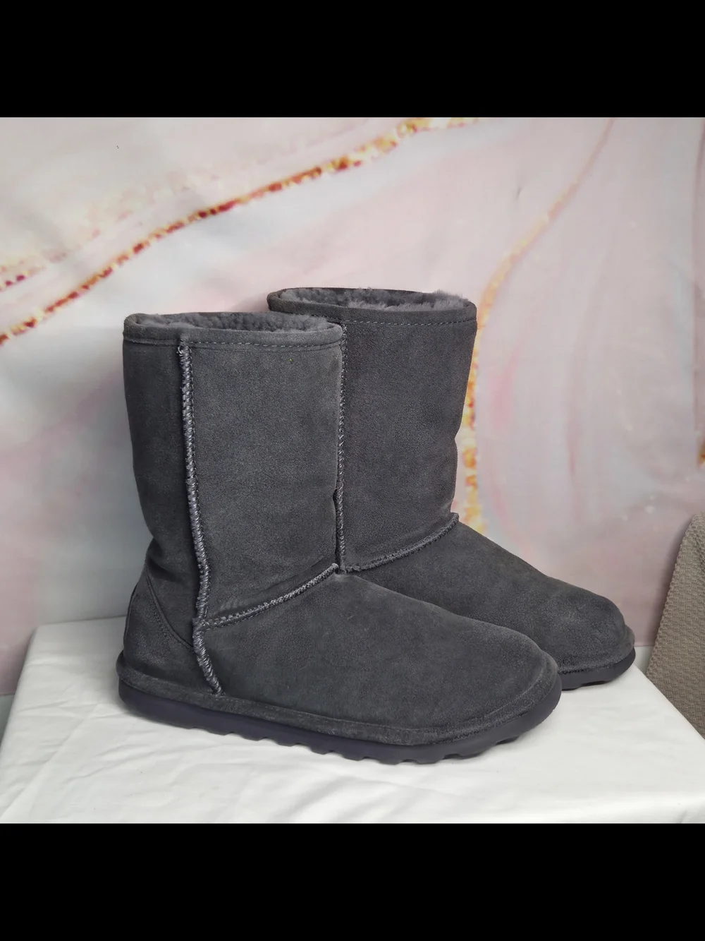 BEARPAW | Women's Elle Short Graphite Suede Winter Boots | Size 7 |